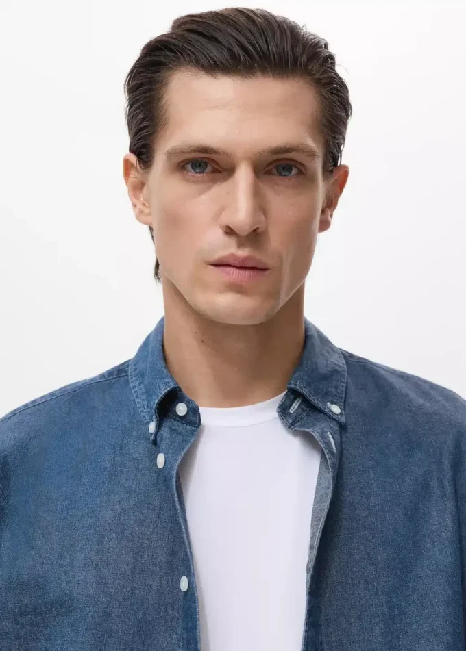 Denimová košile s pravidelným střihem Denimová košile s pravidelným střihem