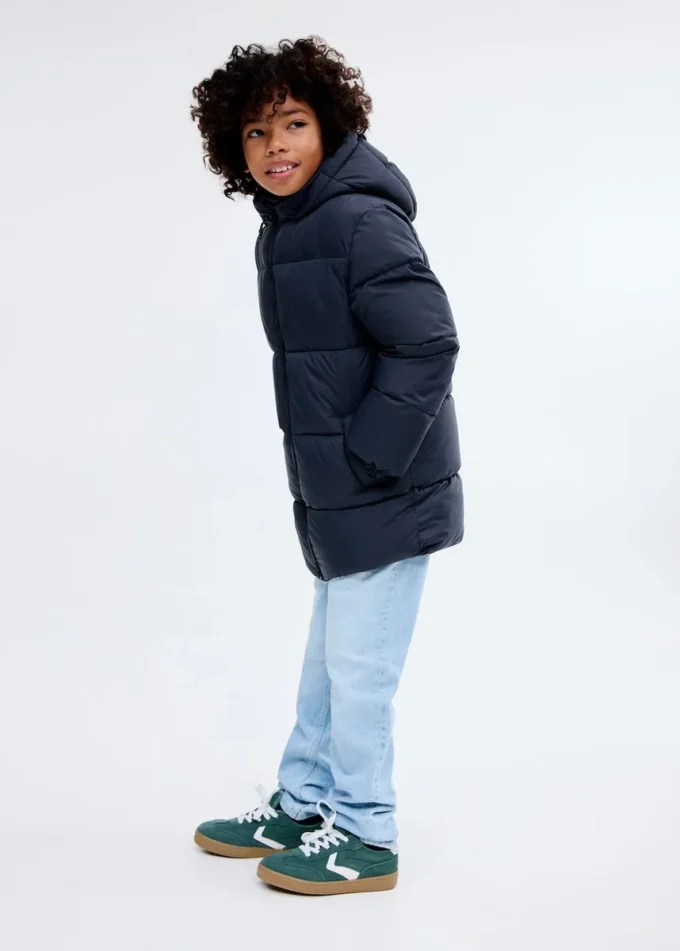 Dlouhý kabát s vycpanou podšívkou Dlouhý kabát s vycpanou podšívkou