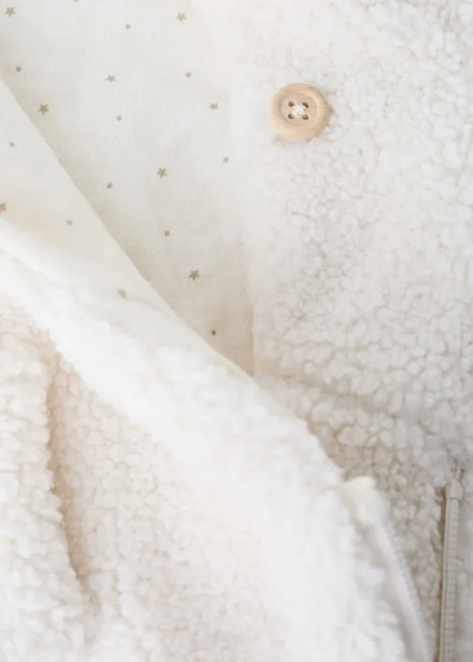 Dlouhý kabát z ovčí kůže Dlouhý kabát z ovčí kůže