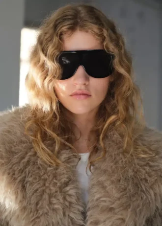 Dlouhý kabát z umělé kožešiny