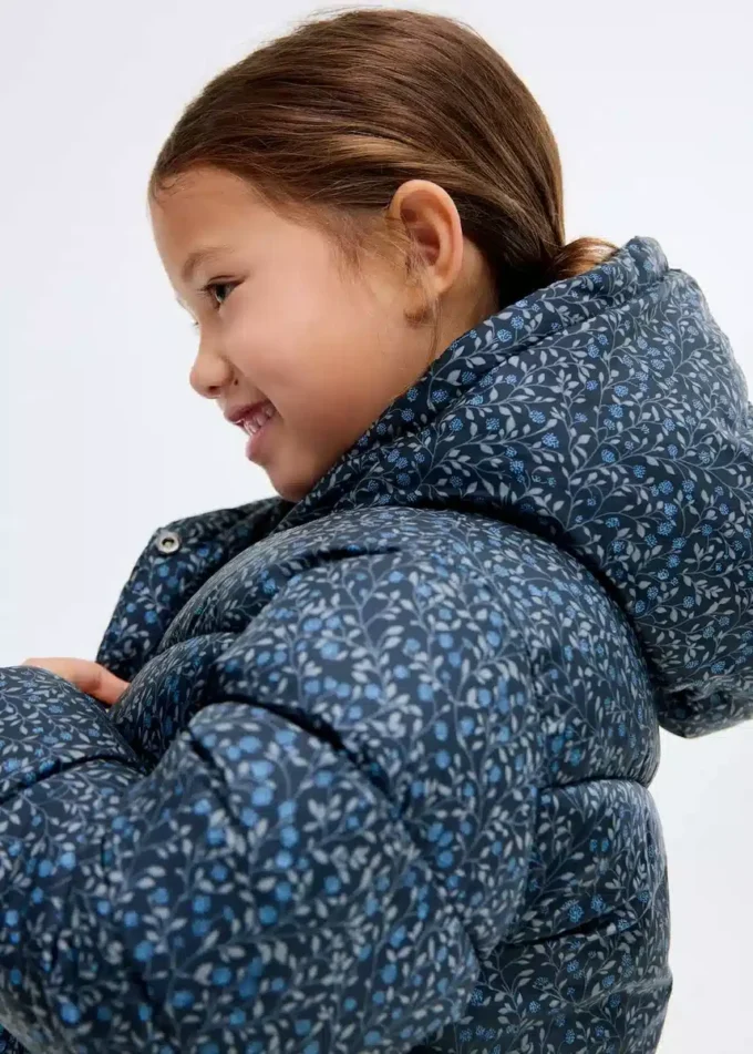 Dlouhá prošívaná květinová bunda