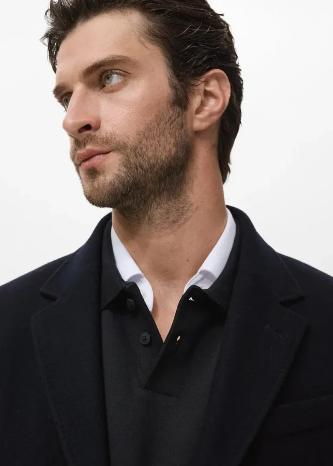 Dlouhý vlněný kabát Dlouhý vlněný kabát