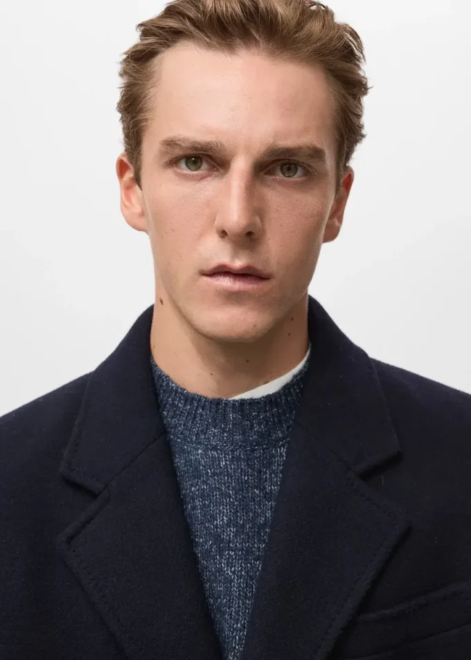 Dlouhý vlněný kabát Dlouhý vlněný kabát