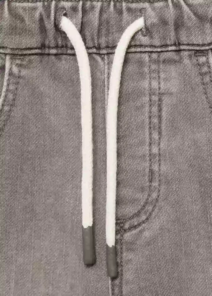 Džínové bermudy se stahovací šňůrkou Džínové bermudy se stahovací šňůrkou