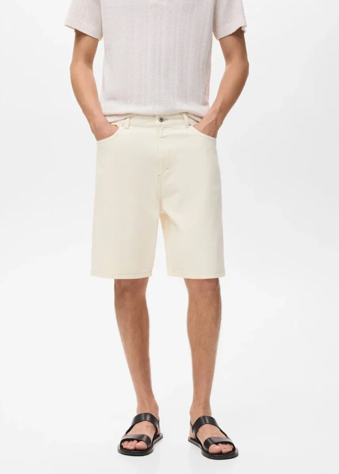 Džínové bermudy volného střihu Džínové bermudy volného střihu