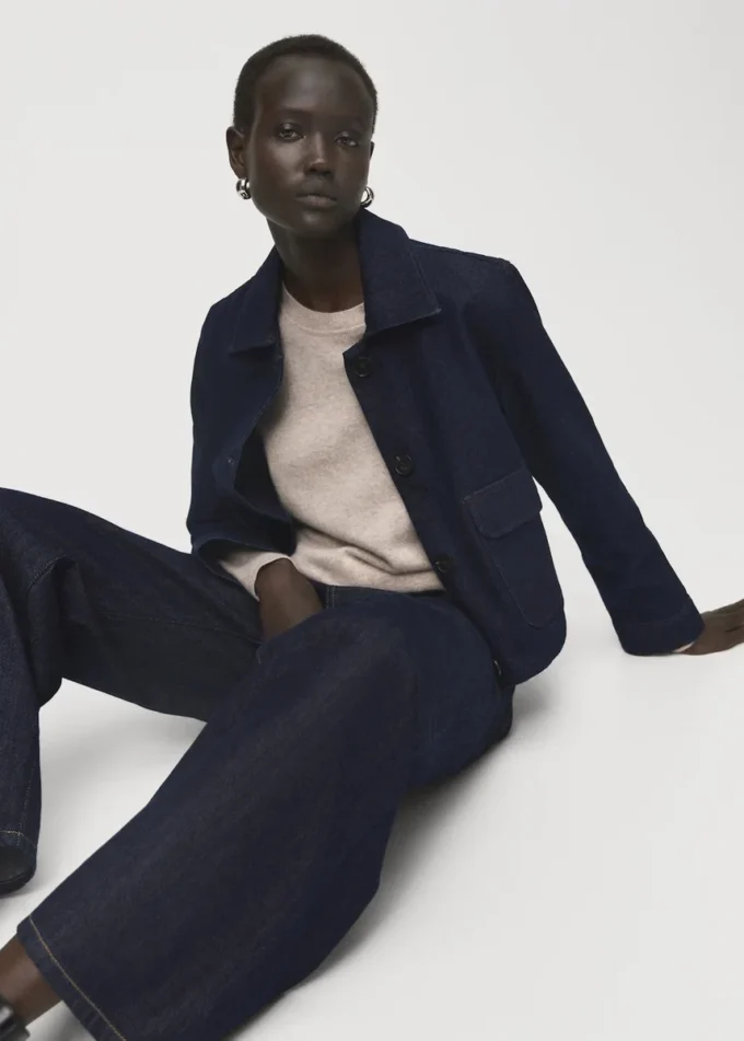 Džínová bunda s kapsami Džínová bunda s kapsami