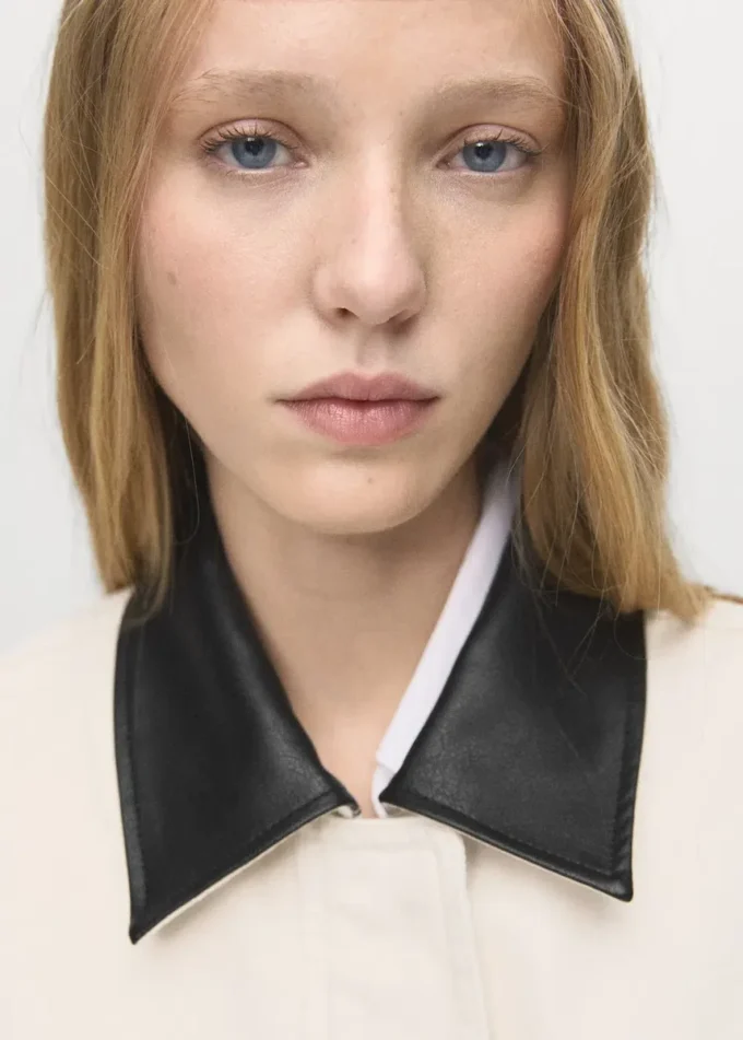 Džínová bunda s kontrastním límcem Džínová bunda s kontrastním límcem