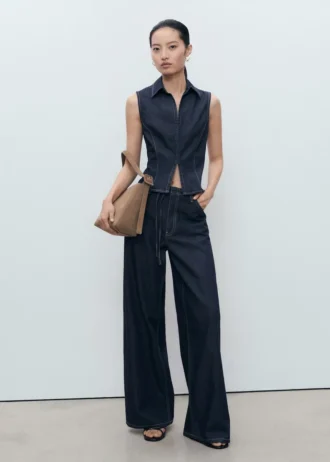 Džínová halenka s kontrastním prošíváním Džínová halenka s kontrastním prošíváním