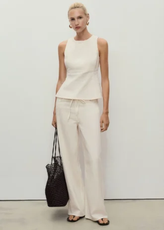 Džínové kalhoty se širokými nohavicemi a páskem