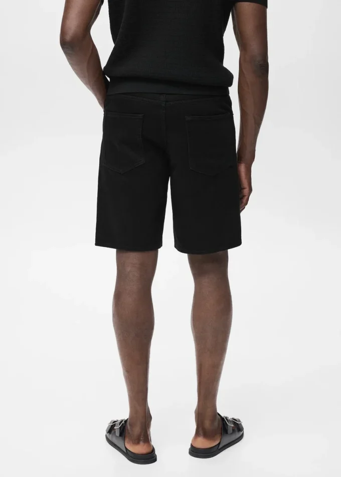 Džínové kraťasy s pravidelným střihem Džínové kraťasy s pravidelným střihem