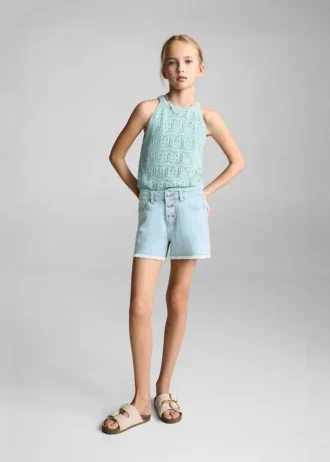 Džínové kraťasy s roztřepeným lemem