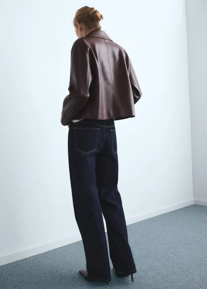 Džíny Miami se středně vysokým pasem a rovným střihem Džíny Miami se středně vysokým pasem a rovným střihem