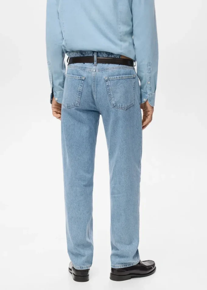 Džíny Moby s rovným střihem a světlým odstínem Džíny Moby s rovným střihem a světlým odstínem