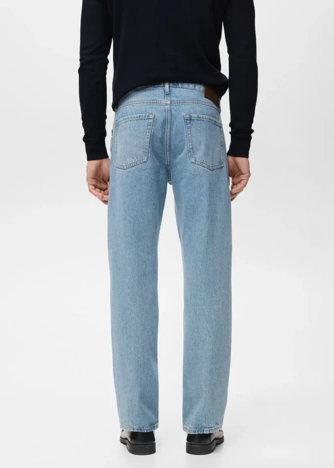 Džíny Moby s rovným střihem a světlým odstínem Džíny Moby s rovným střihem a světlým odstínem
