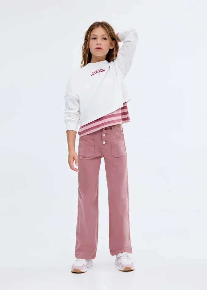 Džíny rovného střihu s kapsami