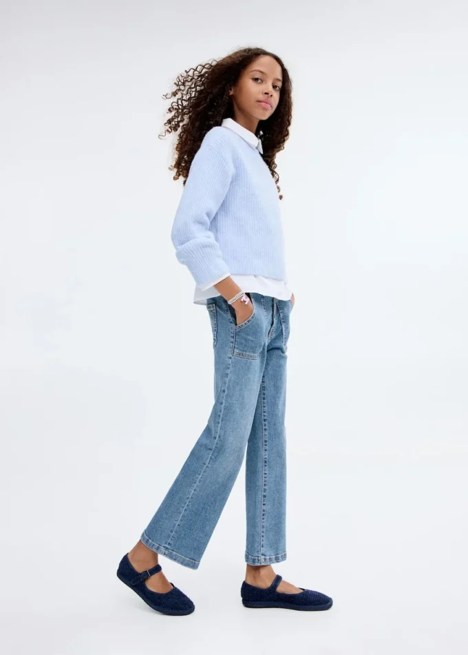 Džíny rovného střihu s kapsami