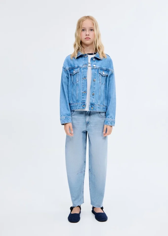 Džíny s balonovým střihem a středně vysokým pasem