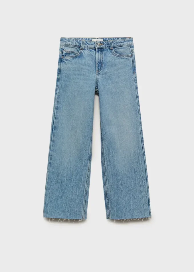 Džíny s širokými nohavicemi a nízkým roztřepeným lemem