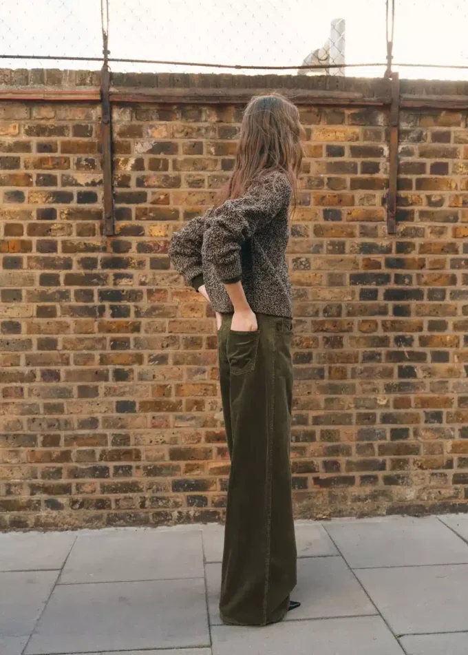 Džíny s širokými nohavicemi z manšestru Džíny s širokými nohavicemi z manšestru