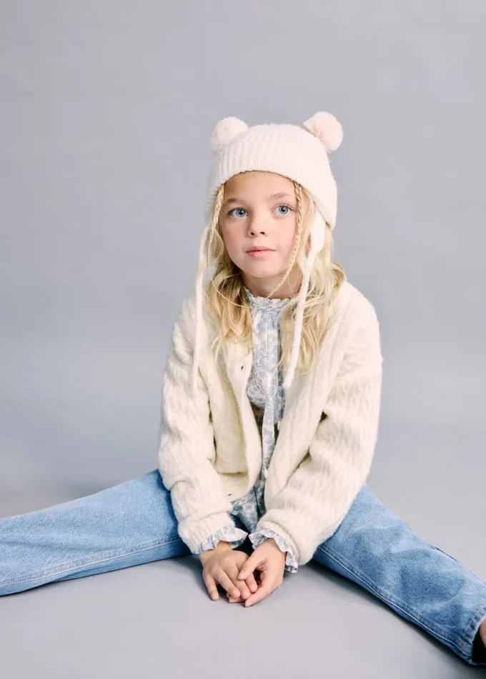 Džíny s knoflíky a papírovými kapsami Džíny s knoflíky a papírovými kapsami