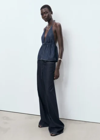 Džíny s nízkým pasem a širokými nohavicemi