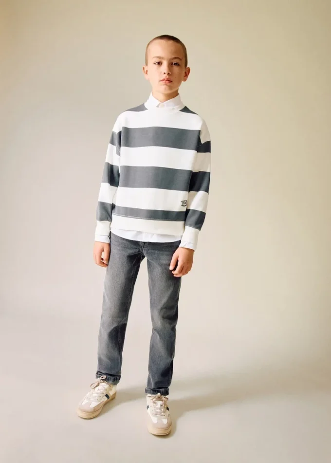 Džíny s pravidelným střihem Džíny s pravidelným střihem