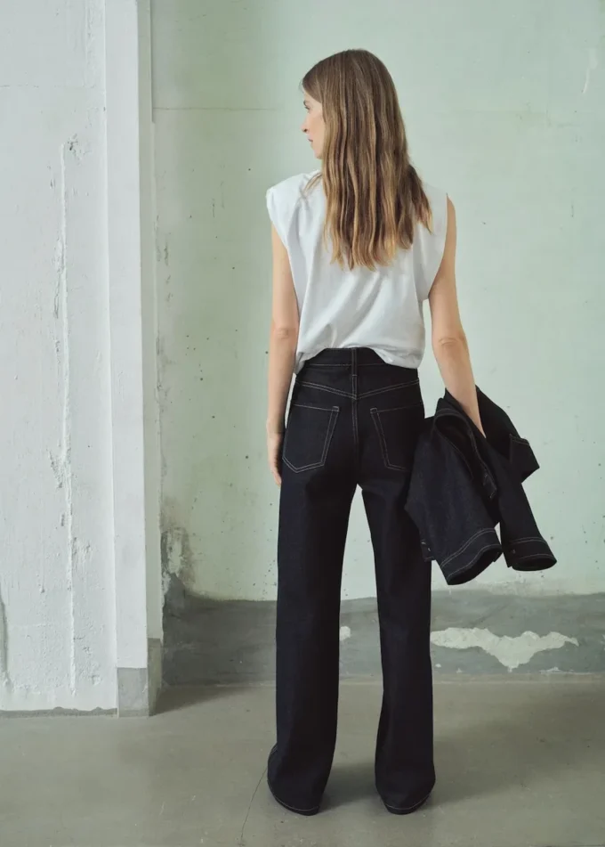 Džíny s vysokým pasem Džíny s vysokým pasem