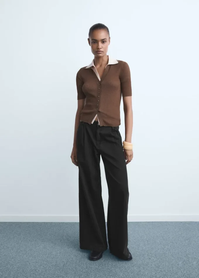 Džíny se širokými nohavicemi a záhyby Džíny se širokými nohavicemi a záhyby