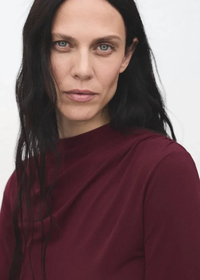 Drapované přiléhavé tričko