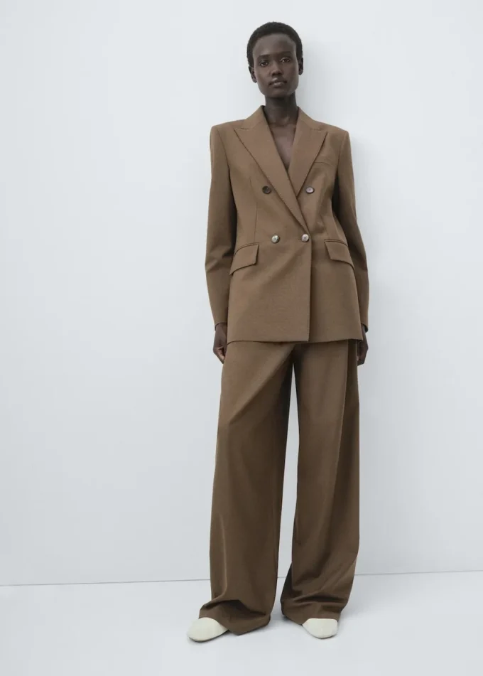 Dvouřadé sako Dvouřadé sako