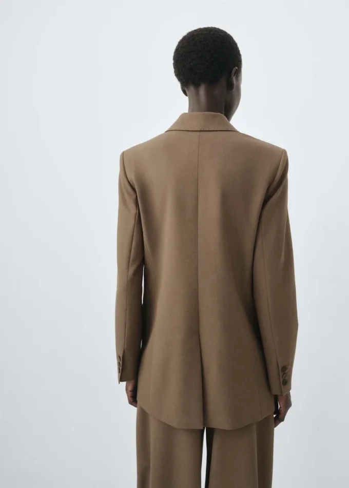 Dvouřadé sako Dvouřadé sako