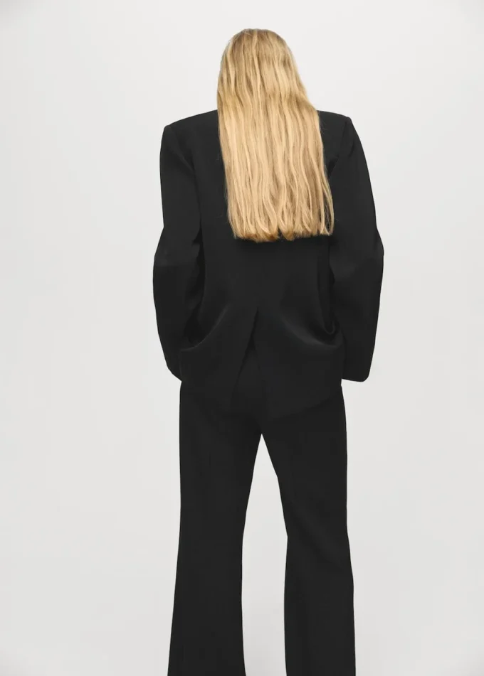 Dvouřadé sako Dvouřadé sako