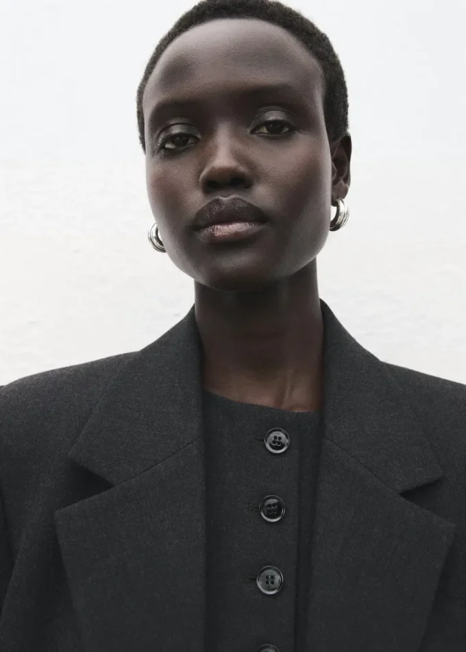 Dvouřadé sako Dvouřadé sako