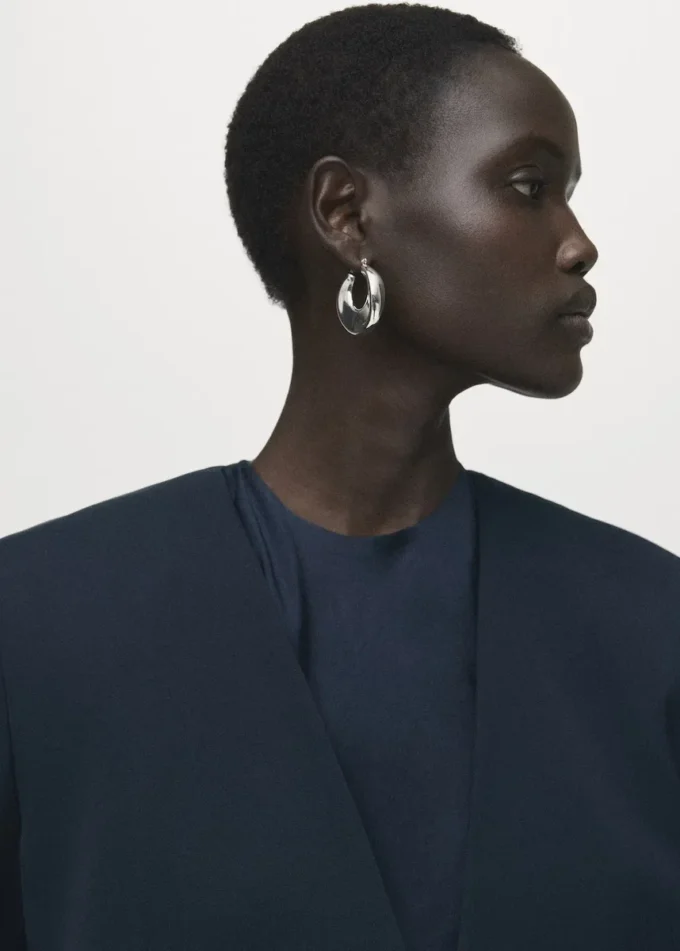 Dvouřadé sako Dvouřadé sako