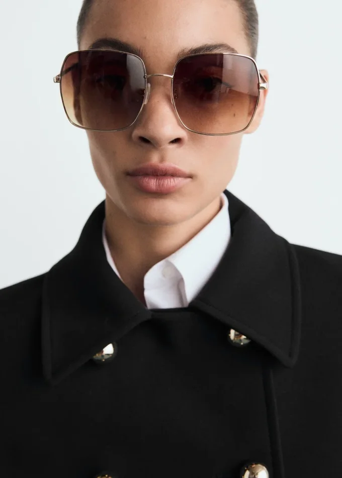 Dvouřadé sako s klopami Dvouřadé sako s klopami