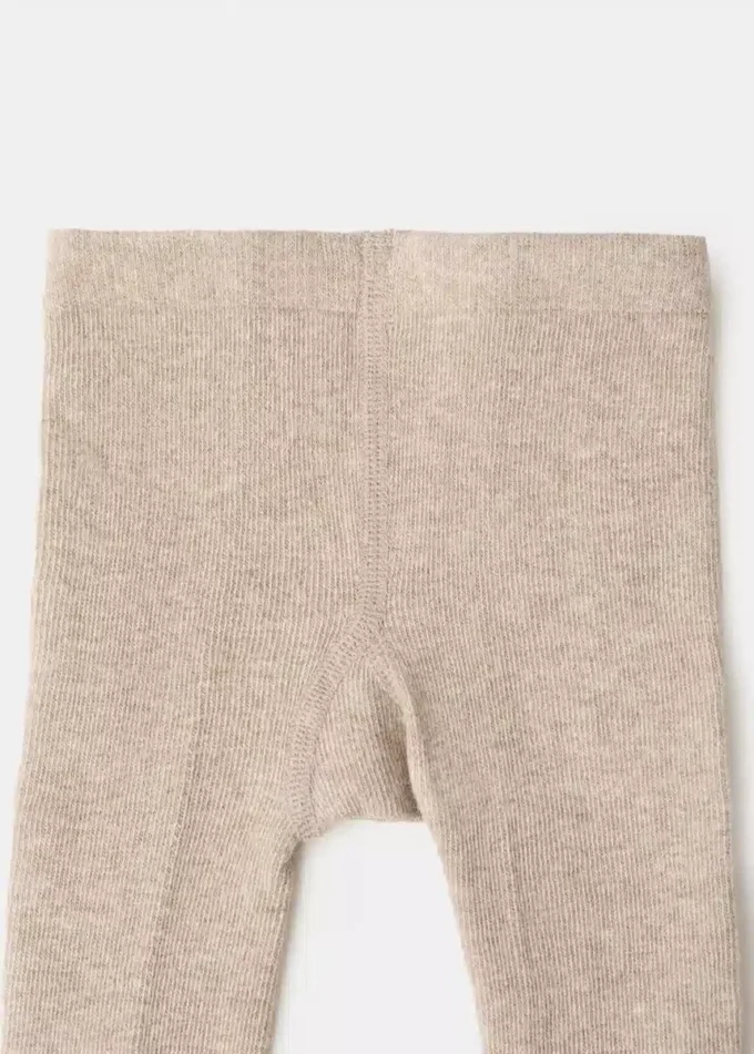 Žebrované legíny Žebrované legíny