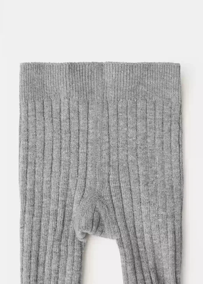 Žebrované legíny Žebrované legíny