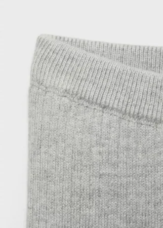 Žebrované pletené legíny