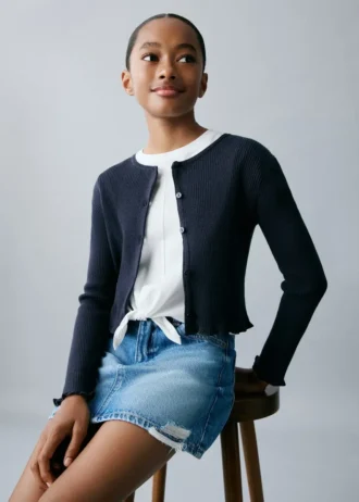 Žebrovaný pletený svetr