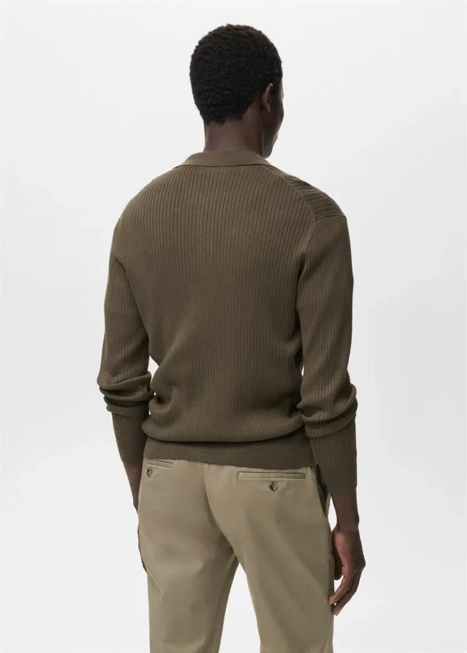 Žebrovaný pletený svetr Žebrovaný pletený svetr