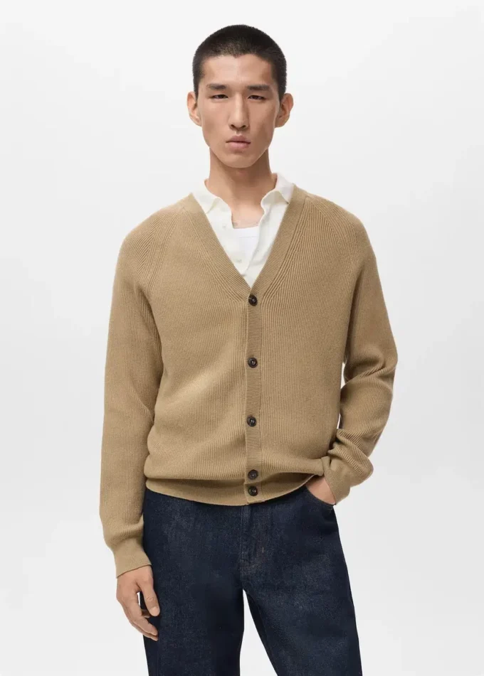 Žebrovaný pletený svetr s knoflíky Žebrovaný pletený svetr s knoflíky