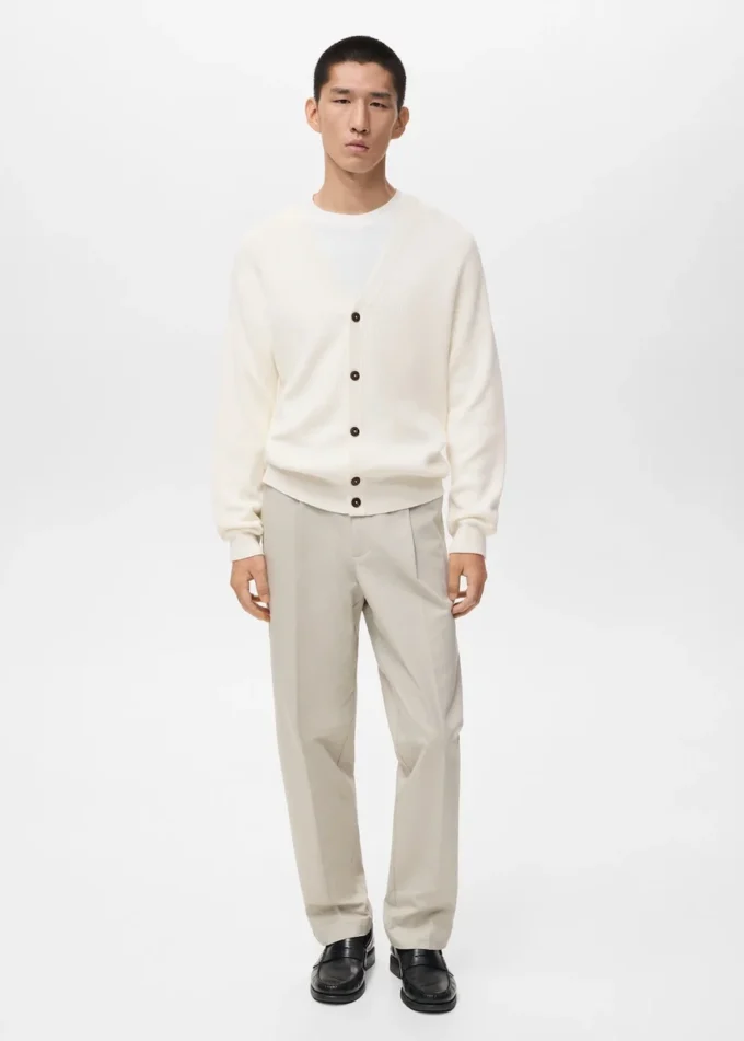 Žebrovaný pletený svetr s knoflíky Žebrovaný pletený svetr s knoflíky