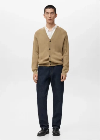 Žebrovaný pletený svetr s knoflíky