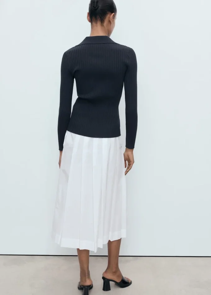 Žebrovaný svetr s klopami Žebrovaný svetr s klopami