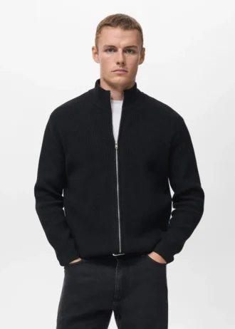 Žebrovaný svetr se zipem