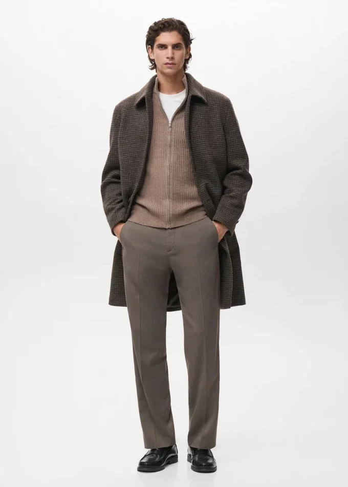 Žebrovaný svetr se zipem Žebrovaný svetr se zipem