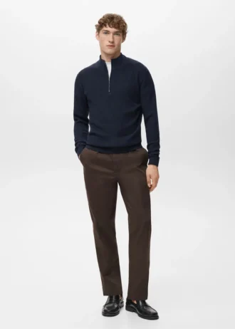 Žebrovaný svetr se zipem u krku