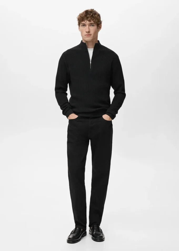 Žebrovaný svetr se zipem u krku Žebrovaný svetr se zipem u krku