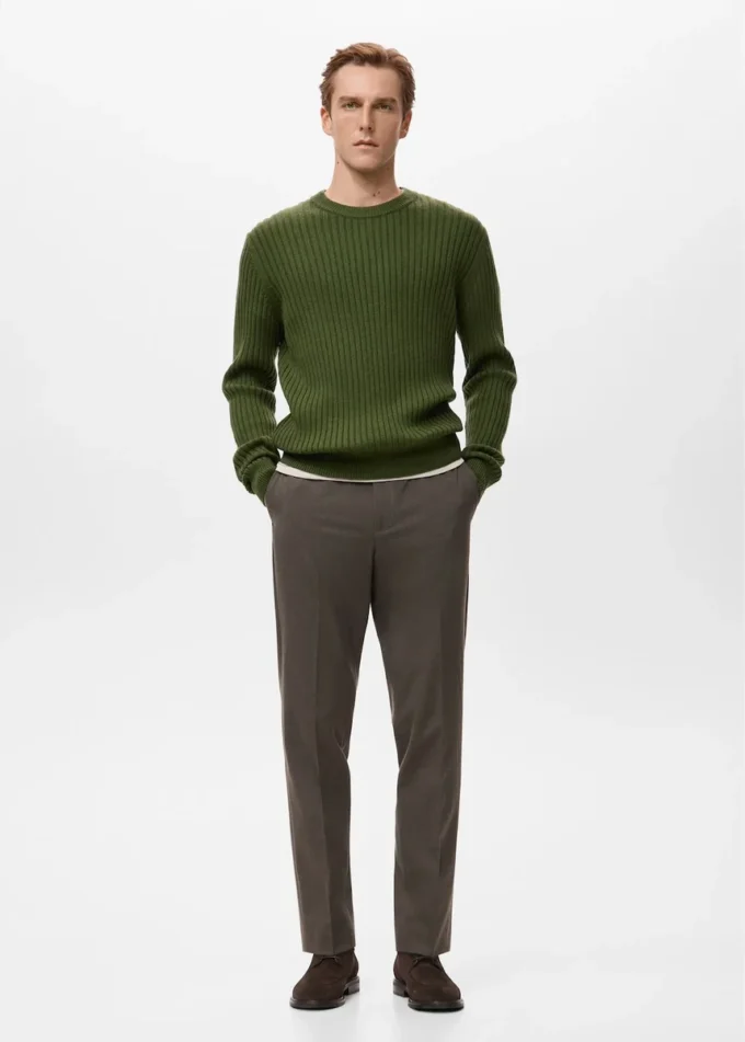 Žebrovaný svetr z vlněné směsi Žebrovaný svetr z vlněné směsi