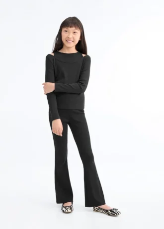 Žebrované tričko s výstřihem